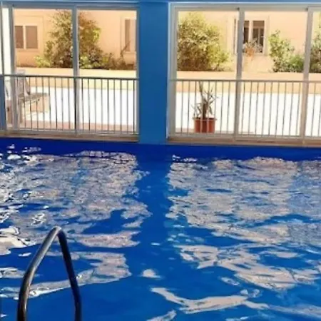 Eureka Mansions Elegant & Spacious סיינט פול ביי