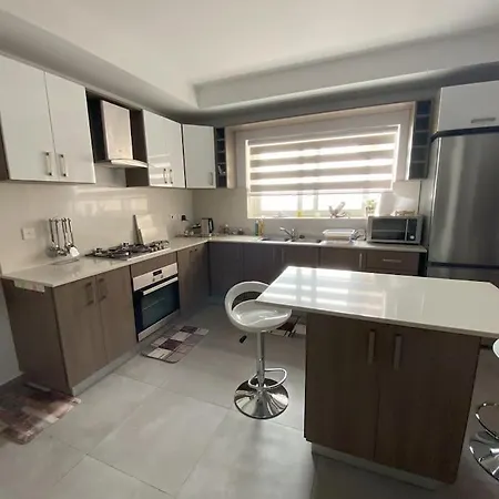 דירה Eureka Mansions Elegant & Spacious סיינט פול ביי